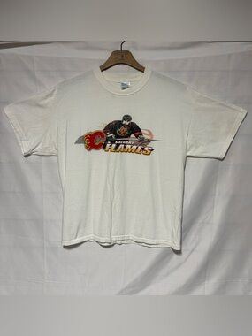 Calgary Flames M&O Knits Heavyweight
Graphic T-Shirt - XL